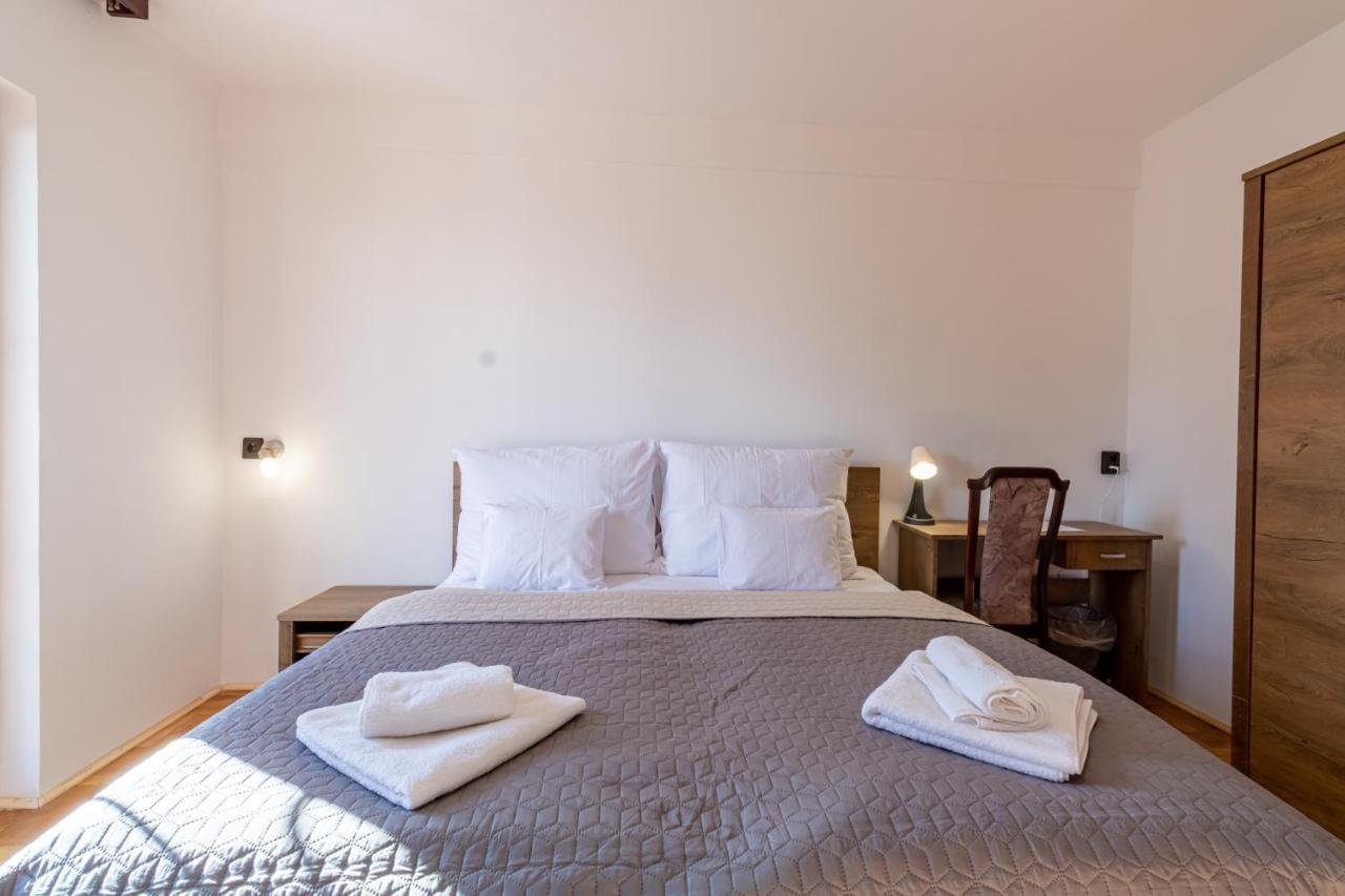 Bed and Breakfast Peregrino Panzio Budaörs Zewnętrze zdjęcie
