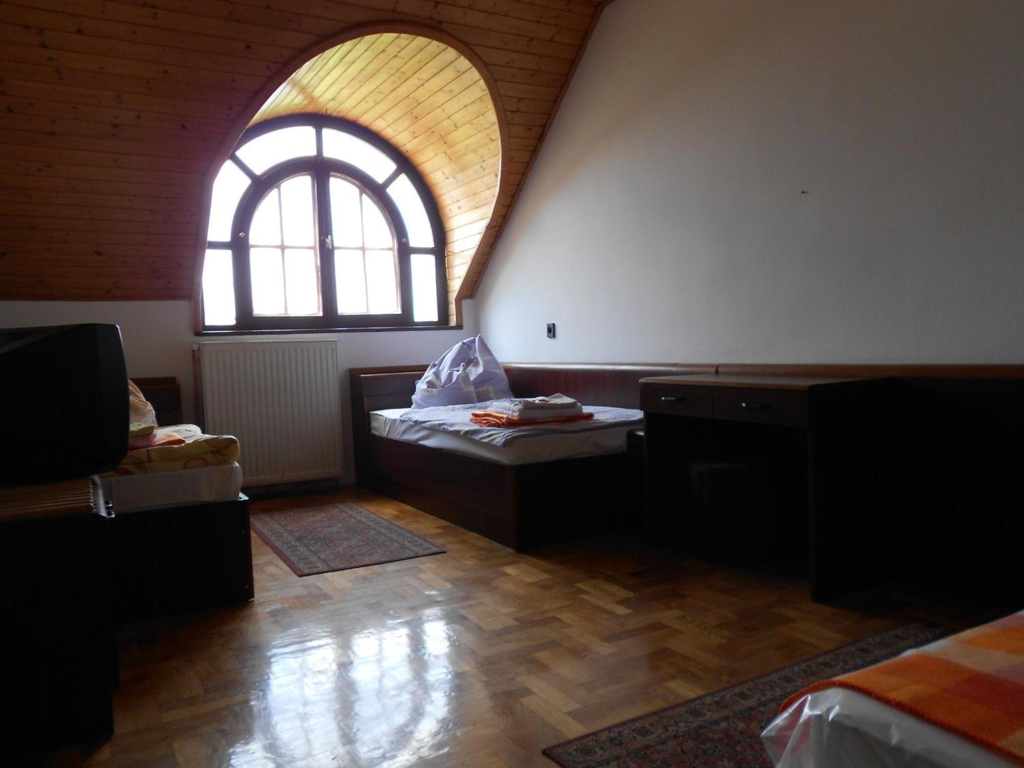 Bed and Breakfast Peregrino Panzio Budaörs Pokój zdjęcie