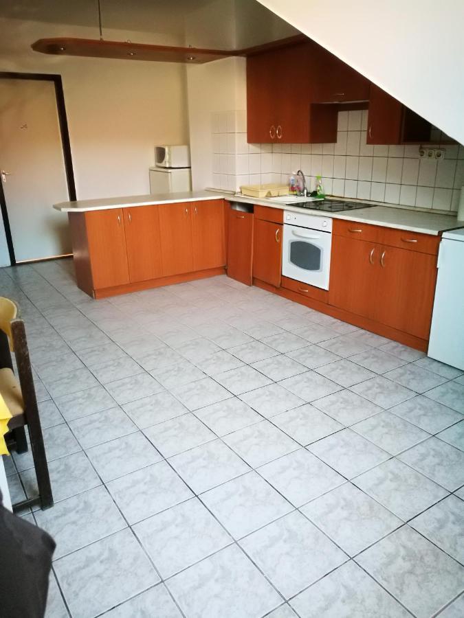 Bed and Breakfast Peregrino Panzio Budaörs Zewnętrze zdjęcie